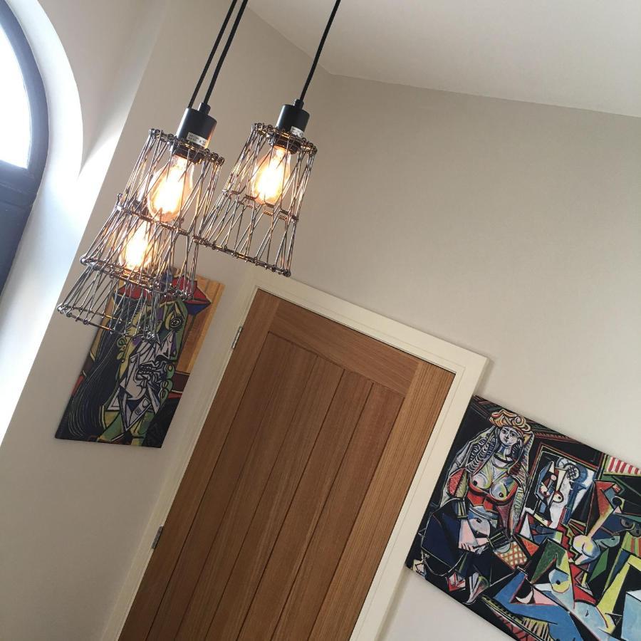 The Art Attic A Stylish Boutique Apartment Builth Wells Ngoại thất bức ảnh
