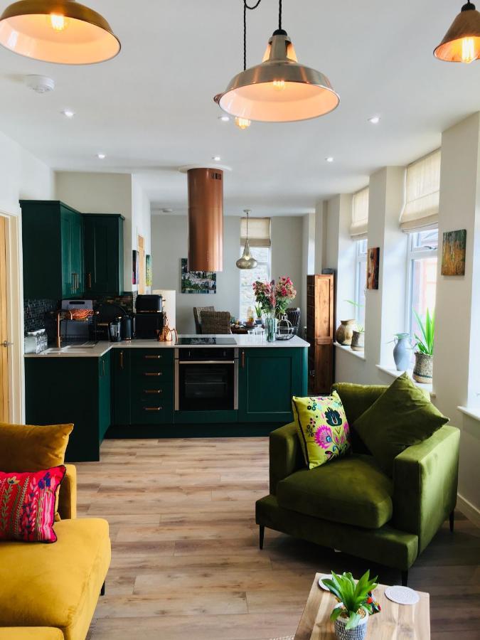 The Art Attic A Stylish Boutique Apartment Builth Wells Ngoại thất bức ảnh